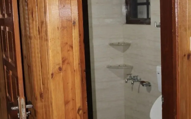 AJ Himalayan Homestay