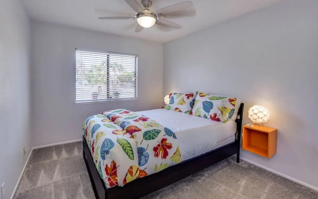 Poolside Living 4 Bedroom Home by Redawning