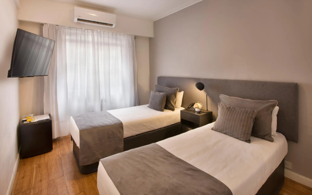 Waldorf Hotel