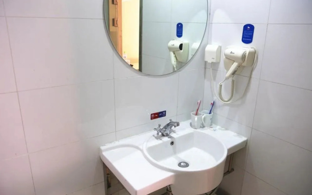 Hanting Express Nanjing Danfeng Street