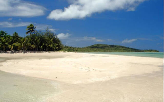 Long Beach Resort in Yasawa Island, Fiji from 398$, photos, reviews - zenhotels.com beach