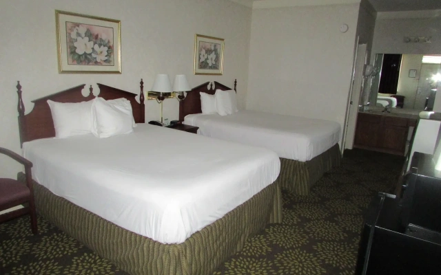 Plantation Oaks Suites & Inn Millington