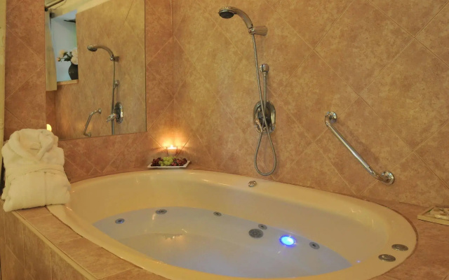 Pina Balev Inn
