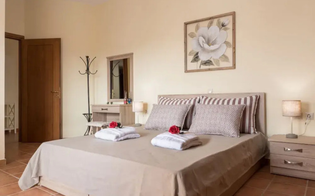 Zampelia Apartments