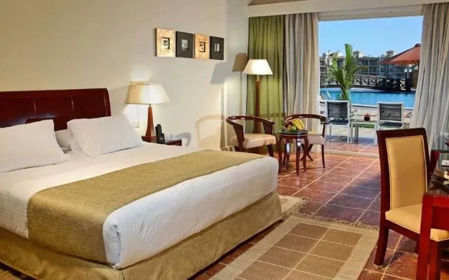 Centara Grand Beach Resort  Spa Sokhna