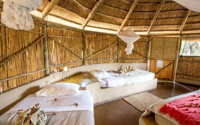 Bateleur Safari Camp