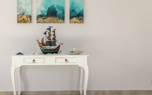 Iphimedeia Apartments & Suites
