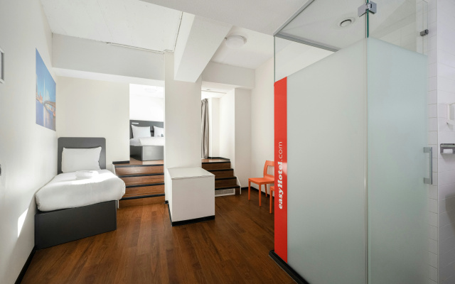 easyHotel Rotterdam City Centre