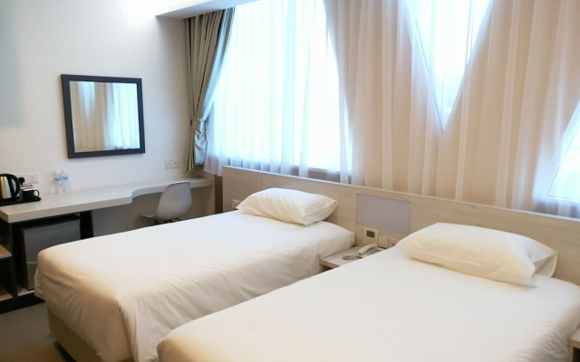 Legacy Hotel