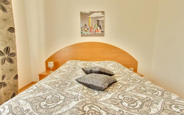 Апартаменты Daily Apartments Tatari вид на фасад