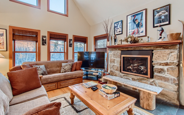 Cortina Mountain Chalet