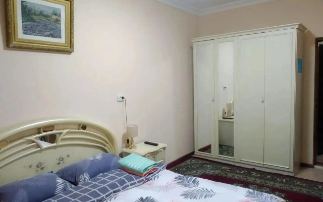 Room on Furkat 8