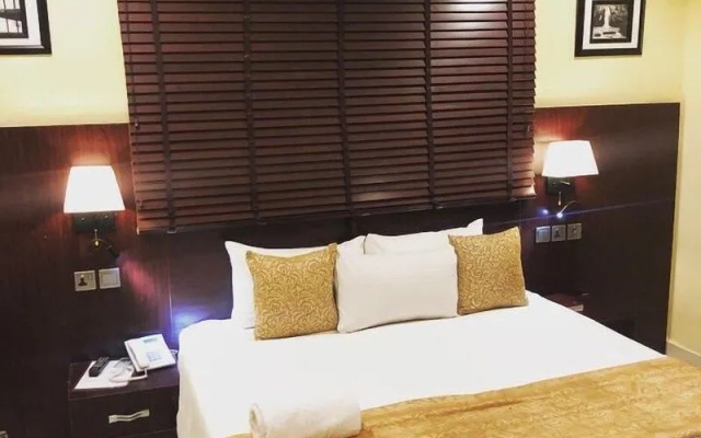 Mesorein Luxury Hotel