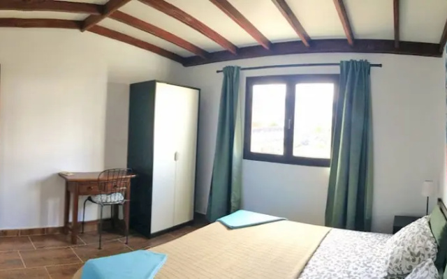 Apartamento Rural Bianco with sea views