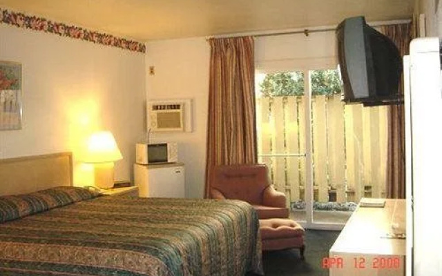 Travel Inn Vallejo