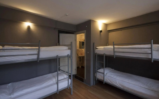 Eastwest Guesthouse