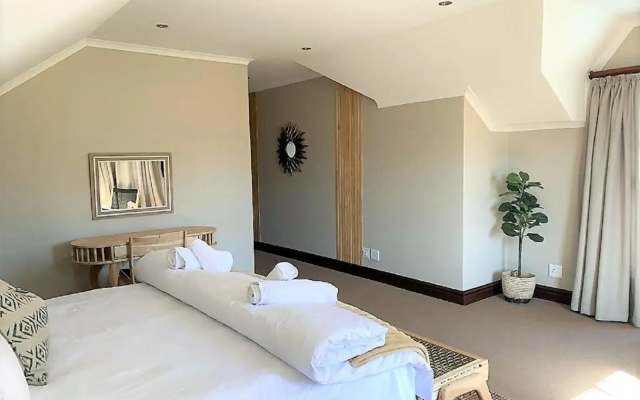 3 Rawdons Estate