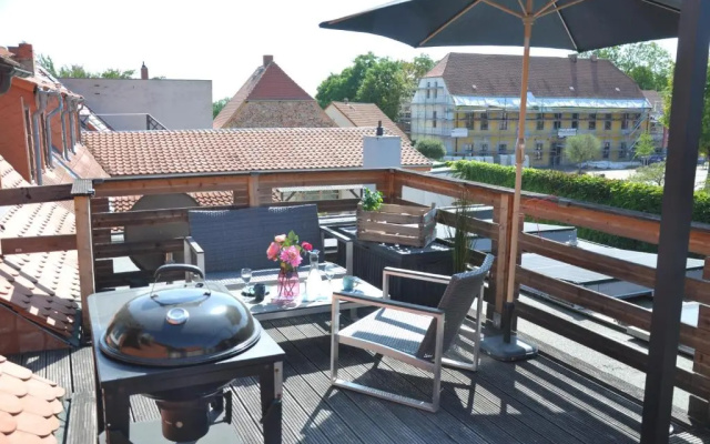 Gemütliche Dachwohnung mit oder ohne Dampfsauna mit Dachterrasse nebeneinander