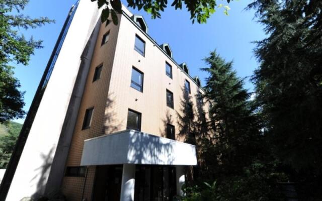 Backpackers Hostel Nire noki Хакуба вид на фасад