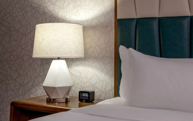 DoubleTree by Hilton Hotel Boston - Westborough