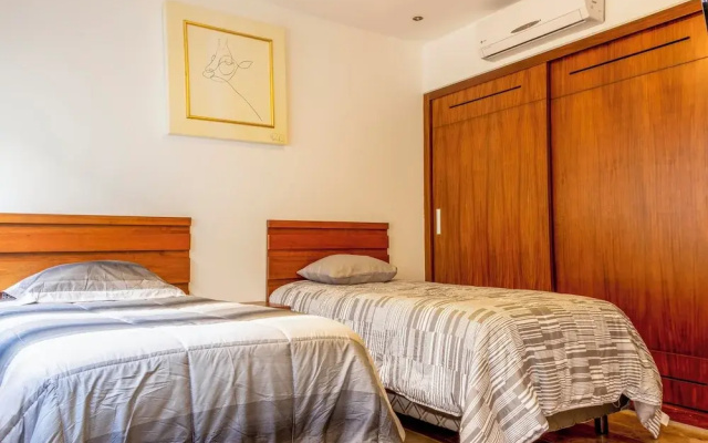 Exclusive 5th Ave Apt with Private Pool