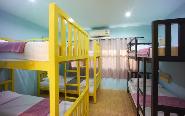 305 Hostel