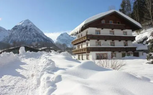 Waldvilla am See