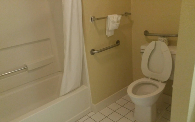 Quality Inn & Suites Covington