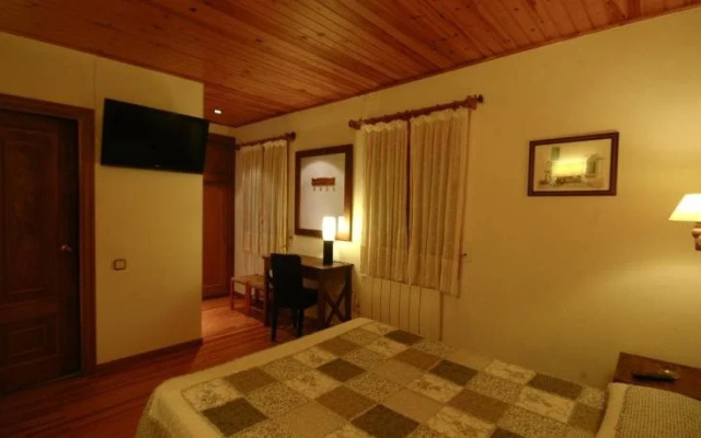 Hotel Els Puis