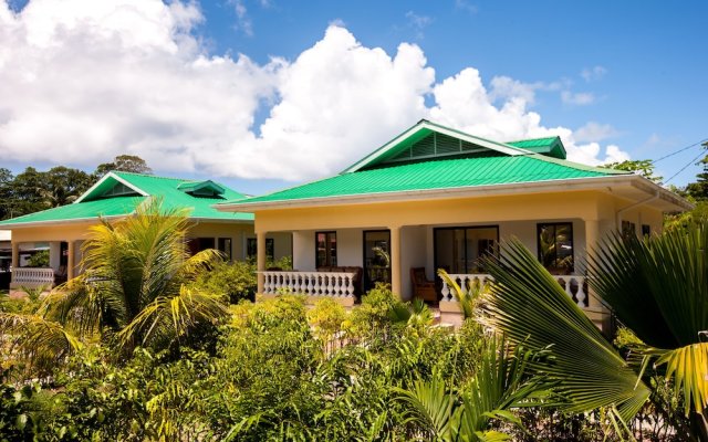 Orchid Self Catering Apartment in La Digue, Seychelles from 106$, photos, reviews - zenhotels.com hotel front