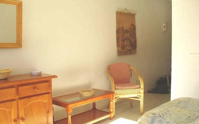 Puerto Duquesa Front Line Sea View Golf Studios - Longer Lets
