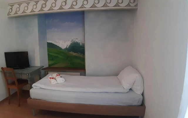 Hotel Post Cunter