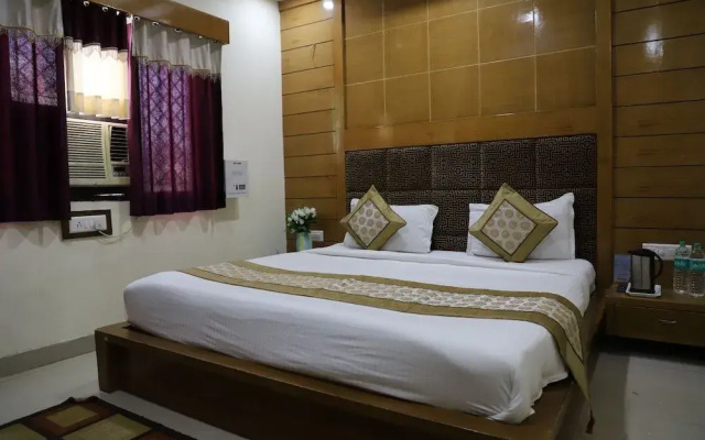 Hotel Raj Mandir