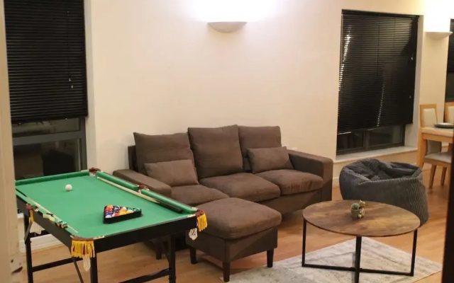Nottingham Hill Apartment Retreat