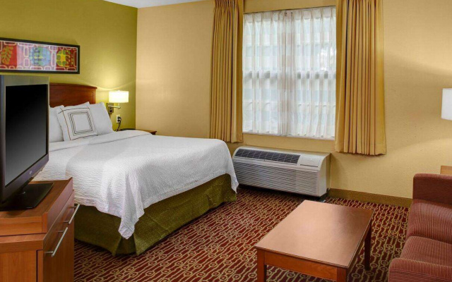 Hawthorn Extended Stay by Wyndham Cincinnati NE/Mason