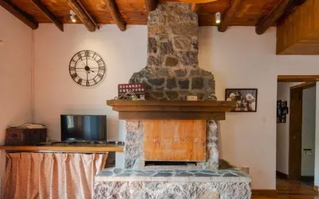 Mount Mogan Canzhu House (Boutique Homestay)(莫干山灿竹屋民宿)