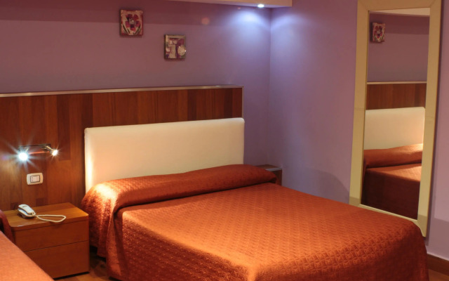 Hotel Tonic