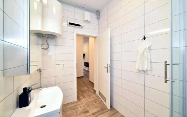Apartments Dubec