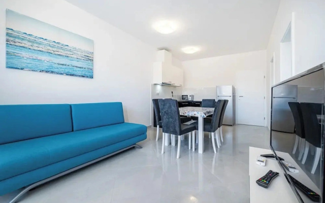 Deluxe Villa Laura 0a