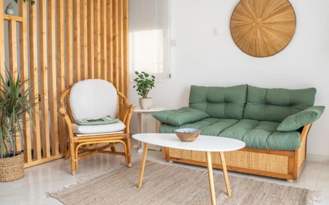 Pissouri bay studio