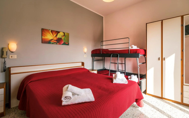 Hotel Ausonia