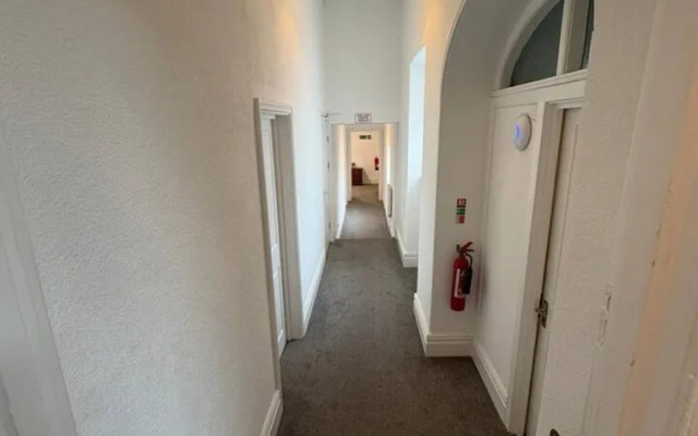 Room 7 - Manor Park Country House Wales