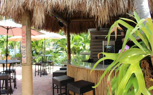 The Cabanas Guesthouse & Spa 