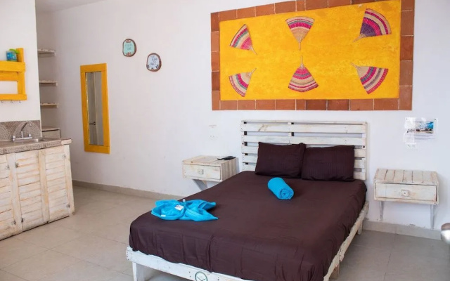 Casa Fifi by Isza