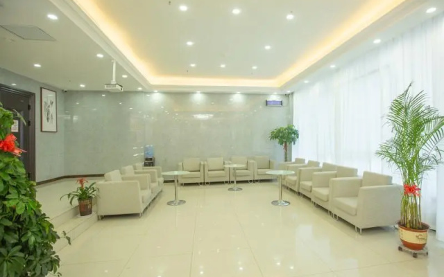 GreenTree Inn Zhoukou Shenqiu Railway Station Zhaofeng Avenue