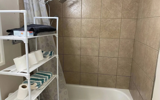 Downtown 1 Bedroom Apartment on 17 ave sw