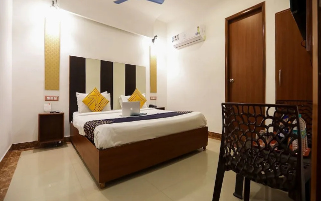Hotel Deluxe Inn