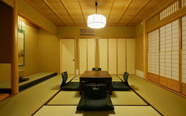 HANARE KYOTO Onyado Hasegawa