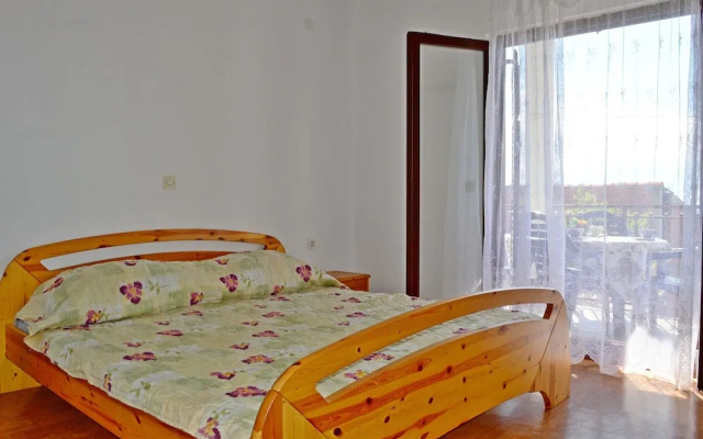 Apartments Ivica Pakostane