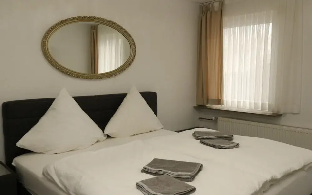 Apartment in Essen With Balcony & Garden